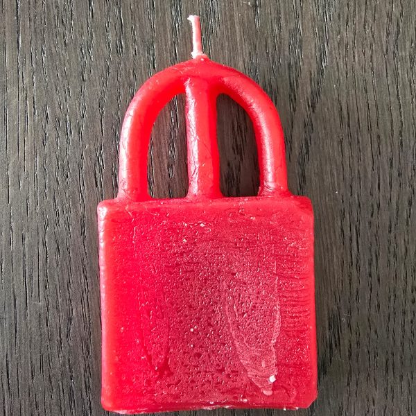 Vela Cadeado Vermelha